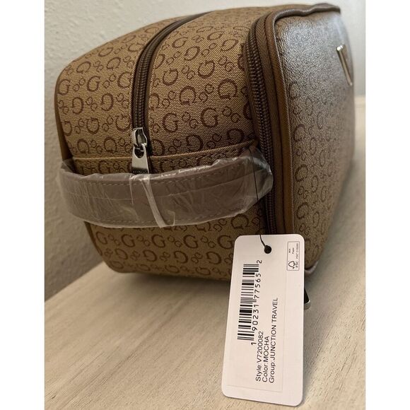 GUESS V7200082 MOCHA BROWN TOILETRY JUNCTION TRAVEL CASE DOPP BAG LOGO - Picture 10 of 10